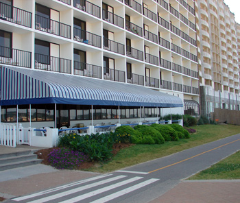 Barclay sits right on the Beach's famed boardwalk and bike path.